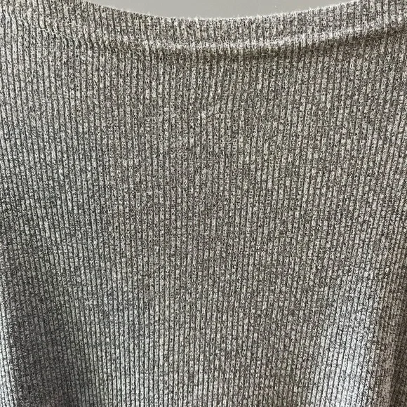 Knit Tank ✨ - Picture 2 of 2